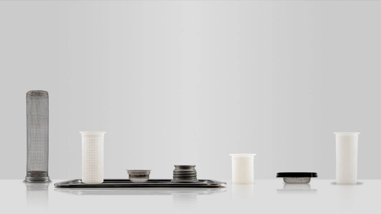 Filters laid out, which chemical cans and pails that are equipped for safe use.
