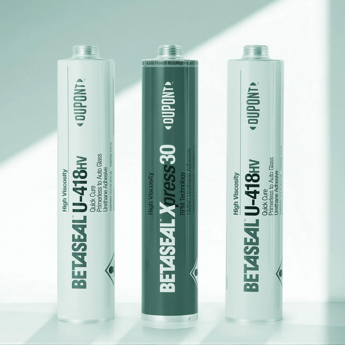 Decorated and branded tubes by Evergreen with offset printing.